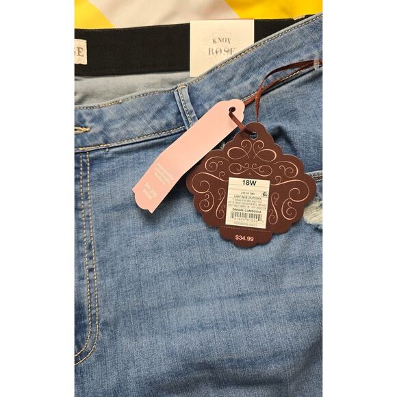 Knox Rose Women's High Rise Bootcut Jeans- Size 18W - Picture 5 of 6